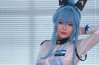 Tiny Asa比基尼特辑：快来拿你的夏日资源，别留遗憾